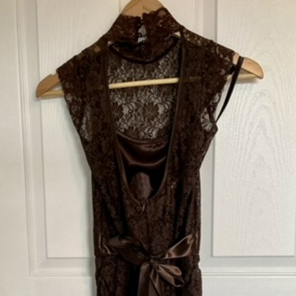 Cocktail Brown (worn once) lace, bodycon, open keyhole back dress size xs - Picture 8 of 12